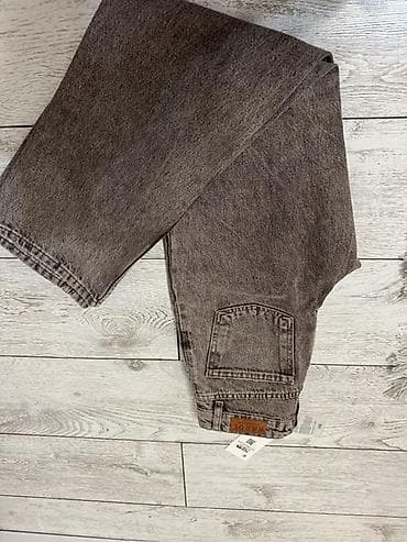 джынсы мужские: Продам новые Джинсы KAROL, прямого кроя 34 размер, брала за 2200 — 1