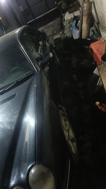 mers 212: Mercedes-Benz E-Class: 1996 г., 2.2 л, Механика, Дизель, Седан — 6