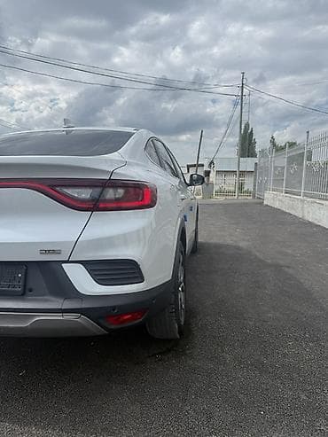 Renault Arkana: 2021 г., 1.4 л, Вариатор, Бензин, Кроссовер — 4