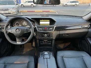 Скупка авто: Mercedes-Benz : 2010 г., 3 л, Автомат, Бензин, Седан — 8