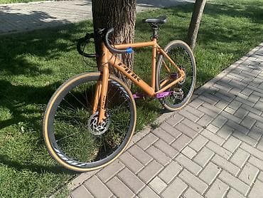 Шоссейный велосипед