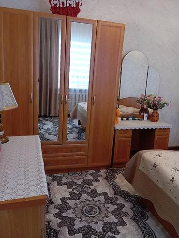Спальные гарнитуры: Спальный гарнитур, Б/у, Двуспальная кровать, Шкаф, Комод, Кыргызстан, Самовывоз, цвет - Бежевый — 3