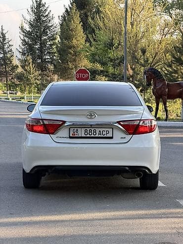Toyota Camry: 2015 г., 2.5 л, Автомат, Бензин, Седан — 6