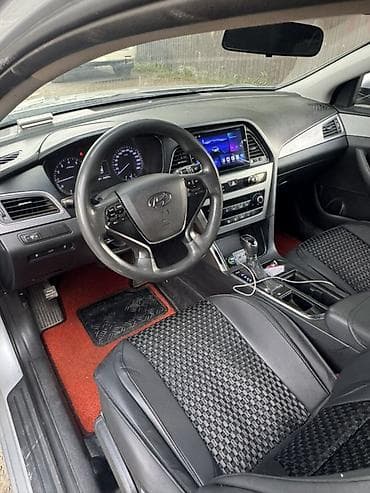 форанер 2018: Hyundai Sonata: 2018 г., Седан — 3
