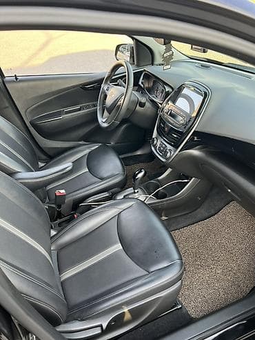знаки пдд: Chevrolet Spark: 2019 г., Автомат, Бензин, Хэтчбэк — 7