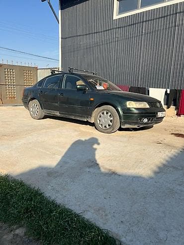 Volkswagen Passat: 1997 г., 1.6 л, Бензин, Седан — 3