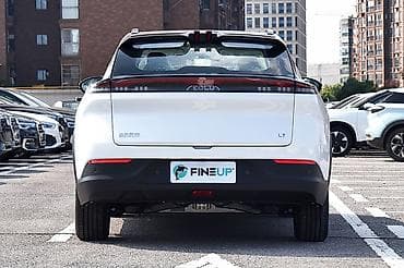 byd han ev: Dongfeng : 2026 г., Электромобиль, Кроссовер — 5