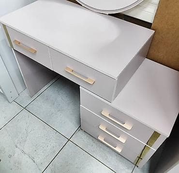 Спальные гарнитуры: Спальный гарнитур, Б/у, Комод, Двуспальная кровать, Тумба, Россия, ДСП, Самовывоз, цвет - Бежевый — 3