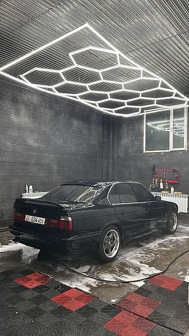 Транспорт: BMW 5 series: 1991 г., 2.8 л, Механика, Бензин, Седан — 2