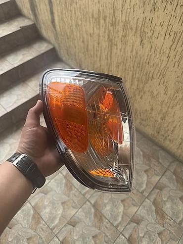 lexs: Правый поворотник Lexus 2001 г., Новый, Аналог, Китай — 1