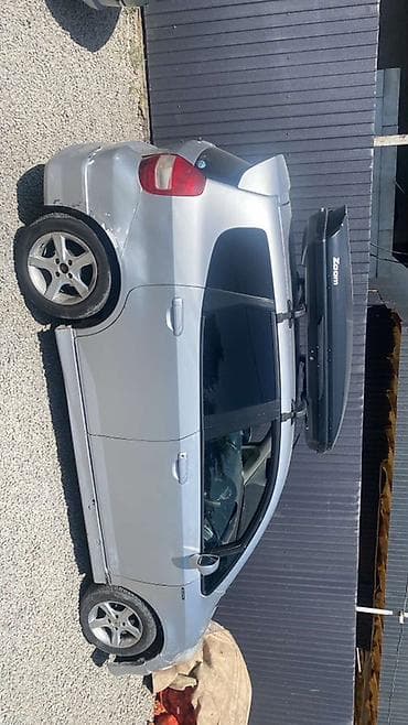 air box: Honda Fit: 2001 г., 1.3 л, Автомат, Бензин, Универсал — 2