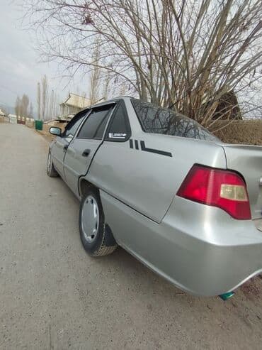 2 4 д: Daewoo Nexia: 2009 г., 1.5 л, Механика, Газ — 9