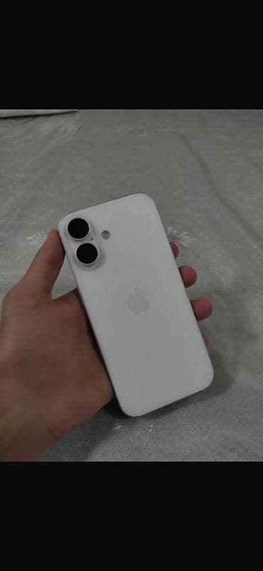 aplle 7: IPhone 16, Б/у, 128 ГБ, 90 % — 1