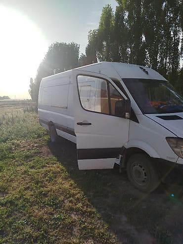 bmw samuray: Легкий грузовик, Mercedes-Benz — 3
