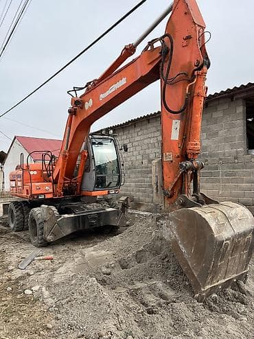 продаю форестер: Экскаватор, Hitachi, 2001 г., Колесный — 2