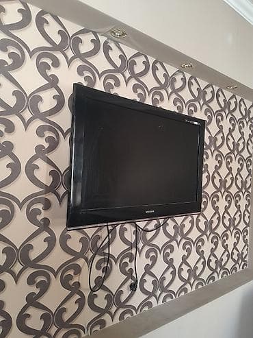 Плазменный телевизор Samsung, настенное исполнение. Основные