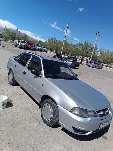 Daewoo: Daewoo Nexia: 2010 г., 1.5 л, Механика, Бензин, Седан — 2