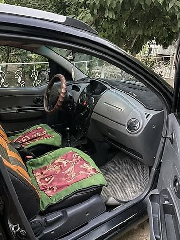 Унаа: Daewoo Matiz: 2008 г., 0.8 л, Кол менен иштөөчү, Бензин, Хетчбек — 3