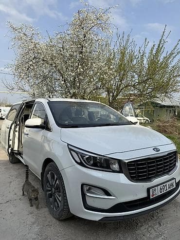 Минивэн, Пункт назначения: Аэропорт Манас, Количество мест: 6