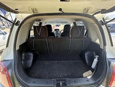 Транспорт: Toyota Ist: 2002 г., 1.5 л, Автомат, Бензин, Хэтчбэк — 9