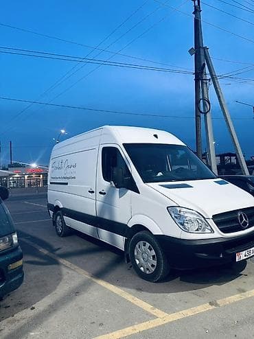 gac aion v plus: Легкий грузовик, Mercedes-Benz — 1