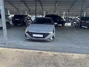 Hyundai Avante: 2021 г., 1.6 л, Автомат, Гибрид, Седан