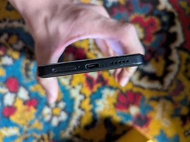 айфон 7 с: POCO F6, черный цвет срочно продаю есть тогр минимальный состояние — 2