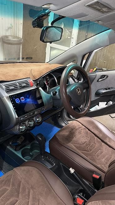 magi: Honda Fit: 2003 г., 1.3 л, Автомат, Бензин, Хэтчбэк — 10
