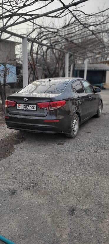 резонатор w210: Kia Rio: 2015 г., 1.6 л, Автомат, Бензин, Седан — 2