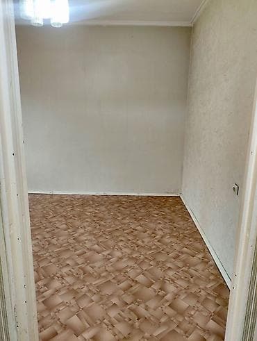 Недвижимость: 1 комната, 35 м², 12 мкр 105 серия, 5 этаж, Косметический ремонт — 6