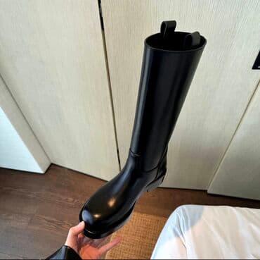 сапоги из натурального меха и кожи: Кожаные сапоги Деми Размер 36 Натуральная кожа Один выход Легкие — 4