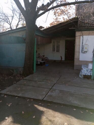 пол дома пишпек: Полдома, 50 м², 3 комнаты, Собственник, Старый ремонт — 2