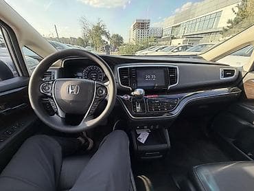 byd e5: Honda Odyssey: 2020 г., 2 л, Автомат, Гибрид, Минивэн — 9