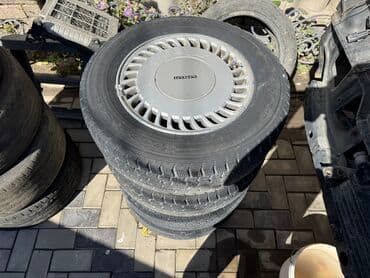 срочно продаю в связи с переездом: Mazda 929: 1989 г., 3 л, Механика, Бензин, Седан — 8