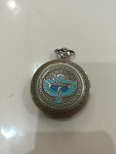 samsung fold2: Карманные механические часы «Молния» с цепочкой Описание: - — 2