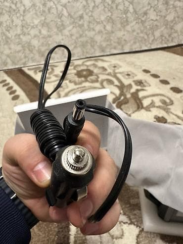 авто под: Продам многофункциональный пуско-зарядный бустер Yesido 5в1 — поможет — 9