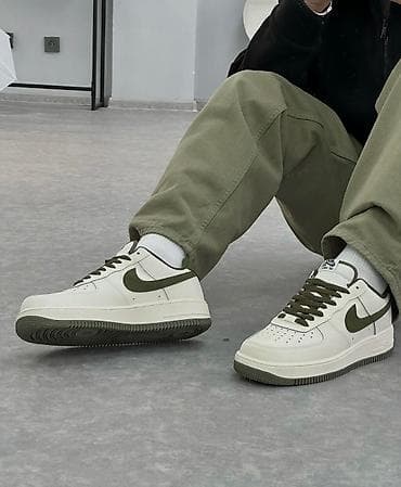 nike react: Продаю Nike Air Force 1, брал за 4000 сом и носил пару раз, нашел — 3