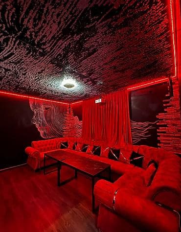 диван советский: Прямой диван, Б/у — 2