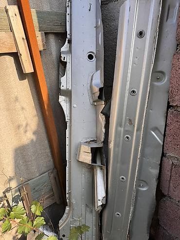 Внутренние накладки порогов 2000 г., Б/у, Оригинал