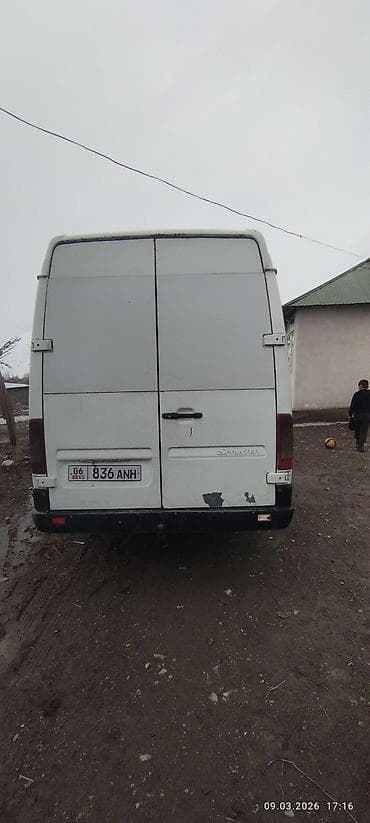 фари опель омега б: Легкий грузовик, Mercedes-Benz, 3 т, Б/у — 2