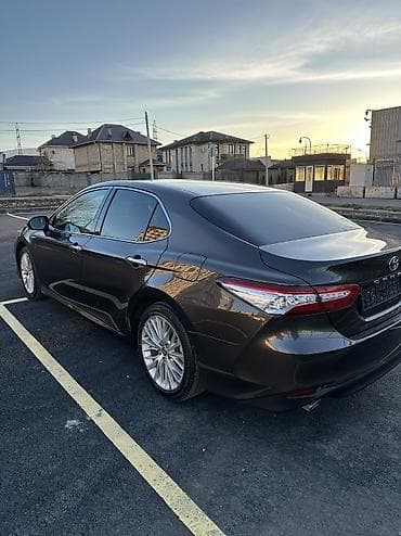 авто бу чехол: Toyota Camry: 2019 г., 2.5 л, Вариатор, Гибрид, Седан — 8