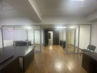 места для бизнес: Аренда офисов, 165 м², В жилом комплексе, 1 линия, С отдельной кухней, С отдельным входом — 5