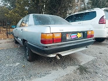 Унаа: Audi 100: 1989 г., 2 л, Кол менен иштөөчү, Бензин, Седан — 2