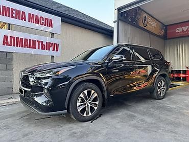 low ll: Toyota Highlander: 2021 г., 2.5 л, Автомат, Гибрид, Кроссовер — 2