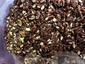 подарок девушке на новый год бишкек: Орехи чищенный — 1