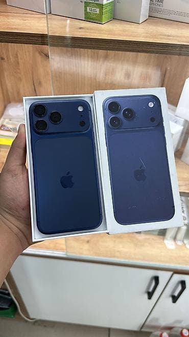 macbook pro m3: IPhone 17 Pro Max, Б/у, 256 ГБ, Синий, Коробка, 98 % — 5