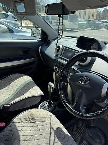 lexus tx: Toyota Ist: 2004 г., 1.5 л, Автомат, Бензин, Хэтчбэк — 6