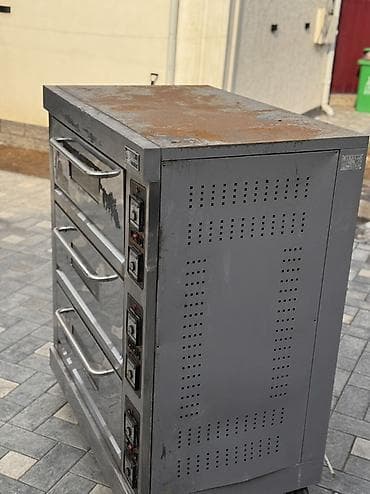 промышленные мясорубки: Промышленная хлебопекарная печь (3 уровня) Продаётся профессиональная — 3