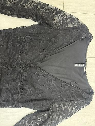 Личные вещи: Платья по 300сом Черное кружевное платье мини - Материал: тонкое — 2