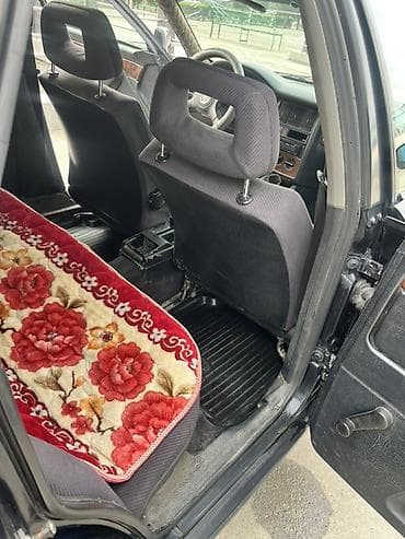 фаркоп на ауди 100 с4: Audi 80: 1992 г., 2 л, Ручные, Бензин, Седан — 8